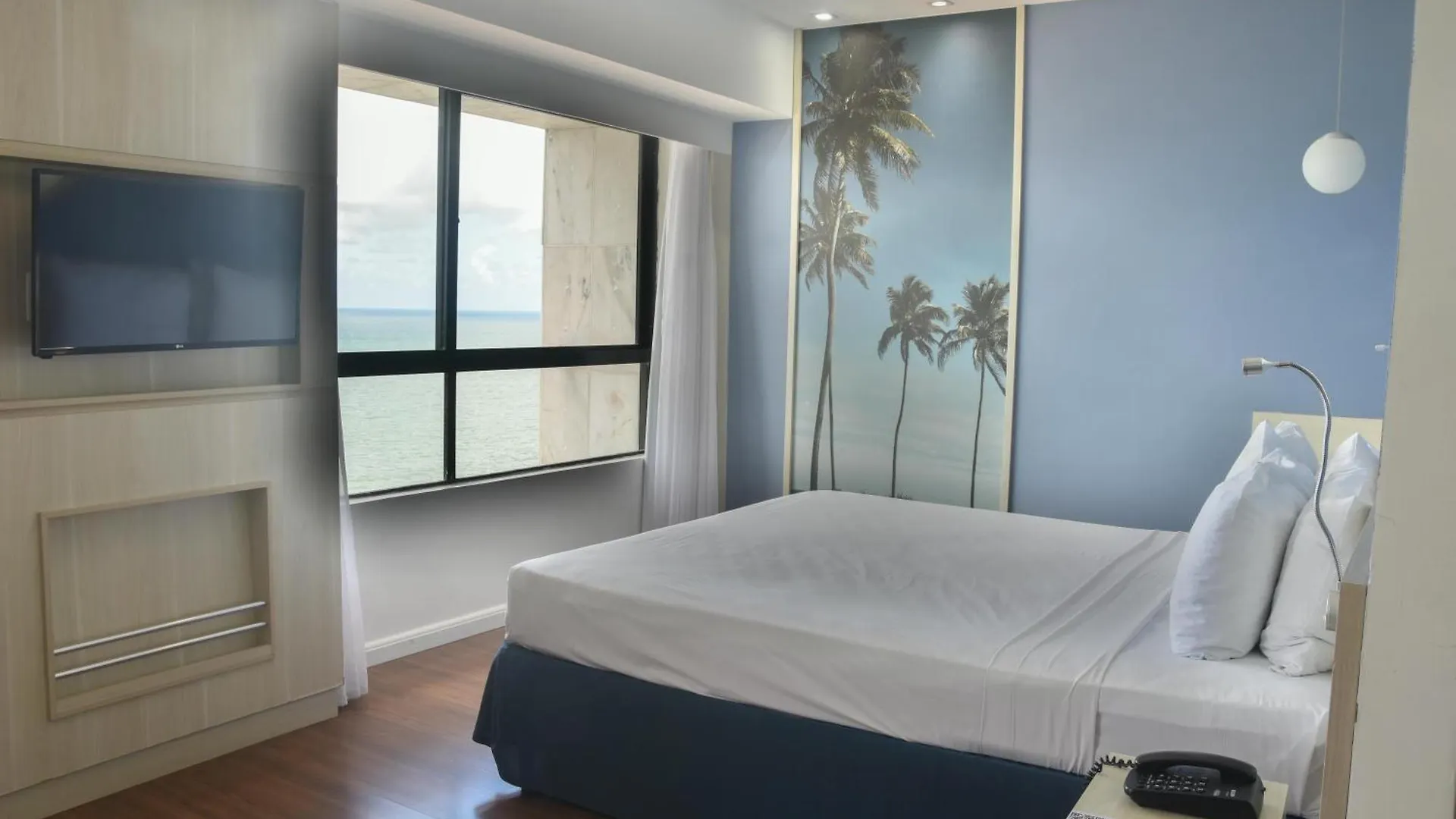 **** Hotel Mercure Recife Navegantes Brazil